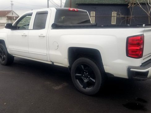 Used 2018 Chevrolet Silverado 1500 LT w/ All Star Edition image 3