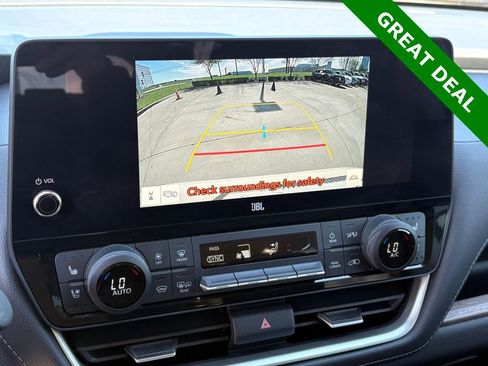 Used 2024 Toyota Grand Highlander Limited image 27