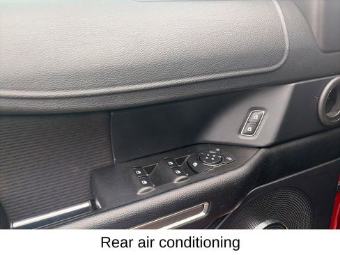 Used 2021 Ford Expedition XLT AWD/4WD image 19
