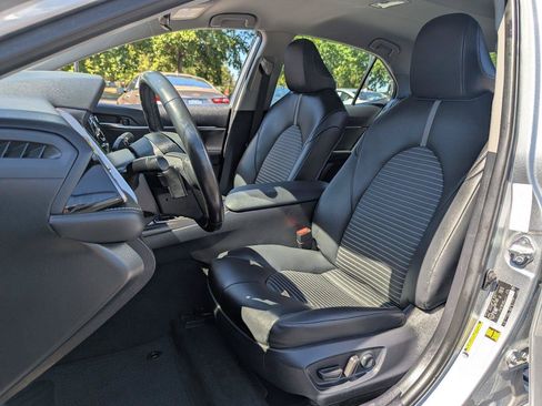 Used 2024 Toyota Camry SE FWD image 24