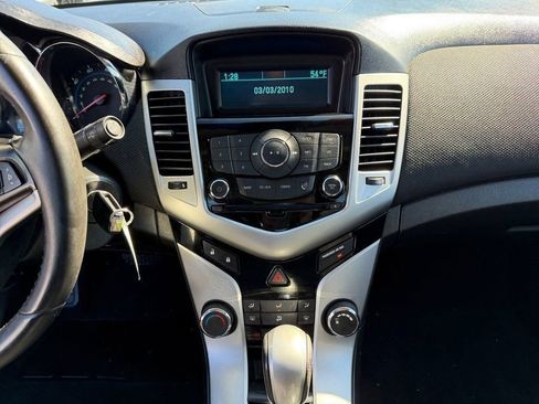 Used 2012 Chevrolet Cruze LT w/ RS Package image 12