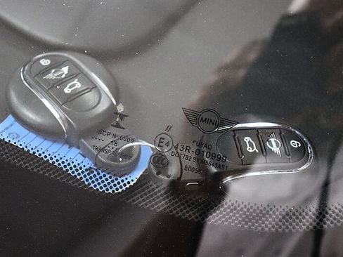 Used 2019 MINI Cooper S FWD image 55