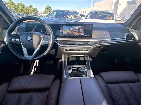 Used 2024 BMW X5 xDrive50e w/ Climate Comfort Package AWD/4WD image 10