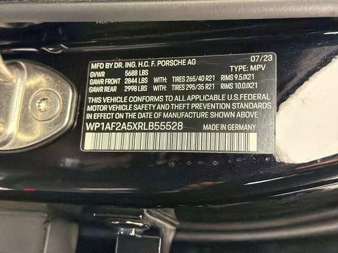 Certified 2024 Porsche Macan GTS AWD/4WD image 21