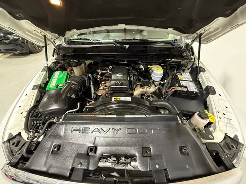 Used 2014 RAM 3500 Laramie Longhorn AWD/4WD image 19