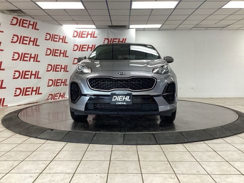 Used 2020 Kia Sportage LX FWD image 2