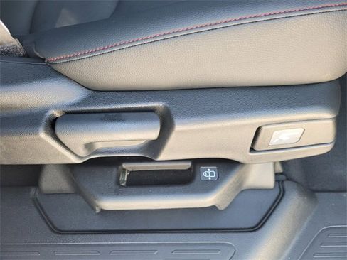 Used 2024 Honda Odyssey Sport image 17