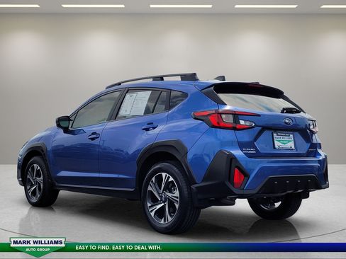Used 2025 Subaru Crosstrek 2.5i Premium AWD/4WD image 6