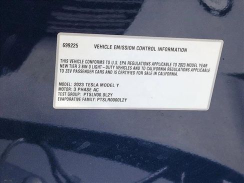 Used 2023 Tesla Model Y Long Range image 27