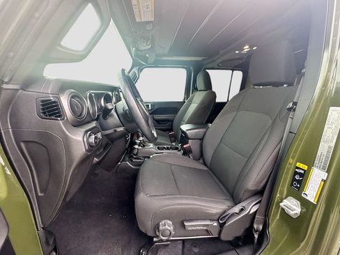 Used 2021 Jeep Wrangler Unlimited Sport AWD/4WD image 23