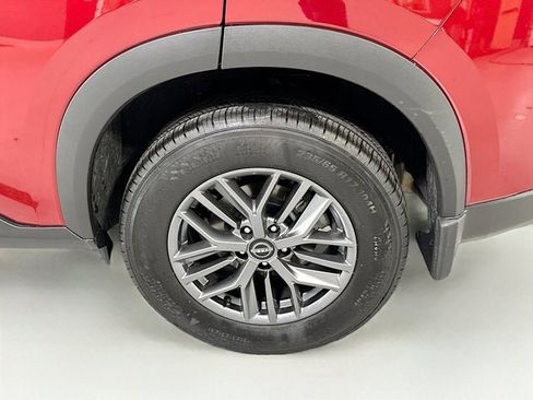 Certified 2025 Nissan Rogue S image 25