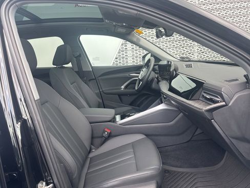 Certified 2025 Audi Q5 Premium w/ Premium Plus AWD/4WD image 9