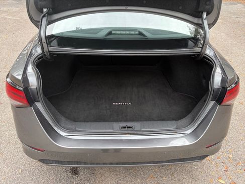 Used 2025 Nissan Sentra S image 27