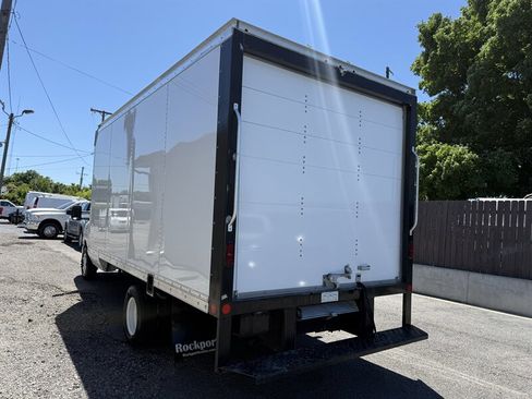Used 2025 Ford E-450 and Econoline 450 Super Duty w/ Power Equipment Group RWD image 3