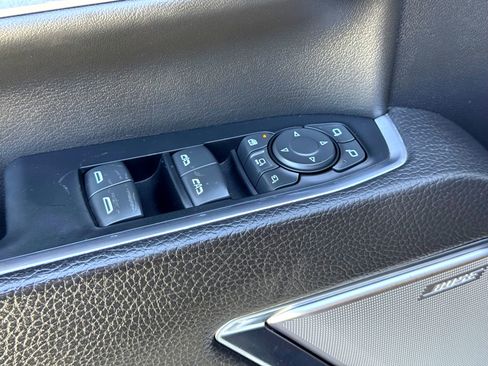 Used 2024 GMC Sierra 2500 Denali w/ Denali Reserve Package image 17