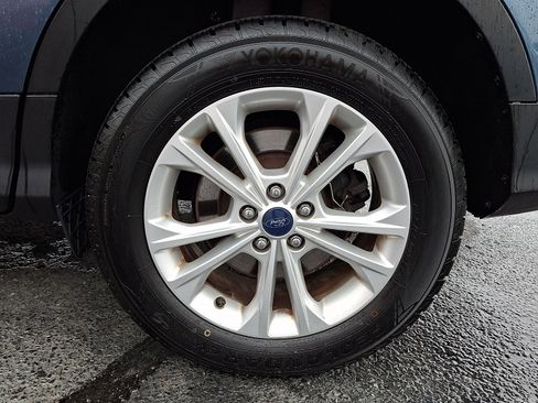 Used 2018 Ford Escape SEL image 9