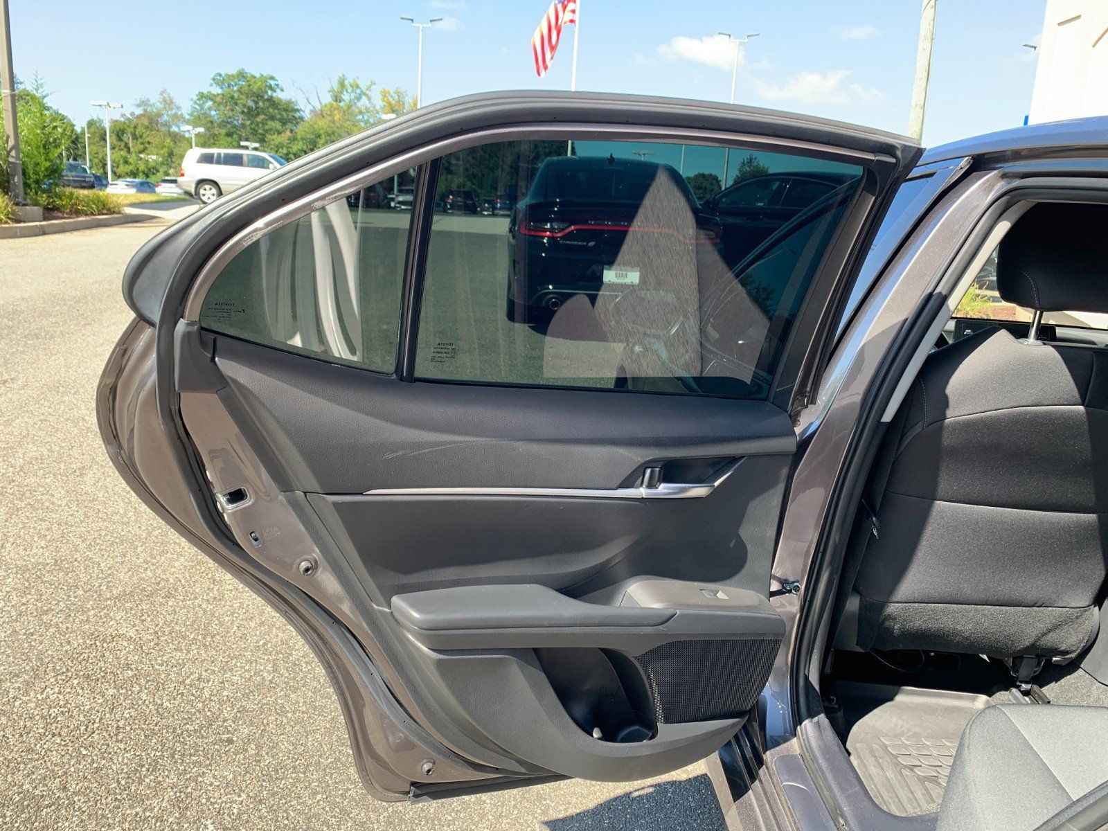 Used 2023 Toyota Camry LE AWD/4WD image 24