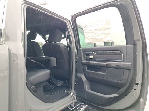 New 2026 RAM 2500 Big Horn AWD/4WD image 14