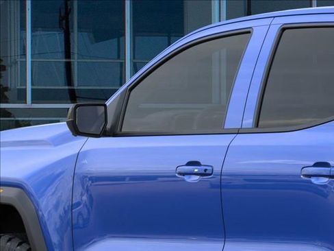 New 2026 GMC Canyon Elevation image 12