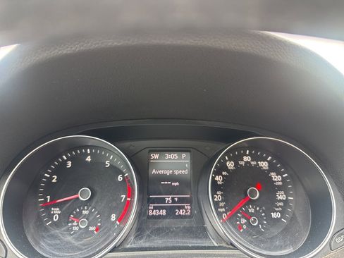 Used 2017 Volkswagen Passat 1.8T SE image 40