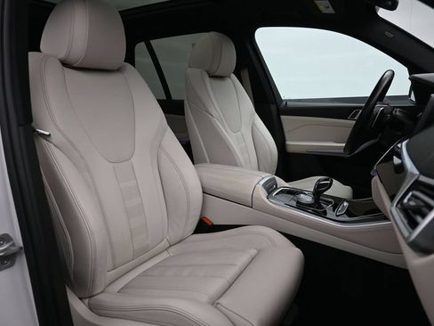 Used 2019 BMW X5 xDrive40i w/ Premium Package 2 AWD/4WD image 28