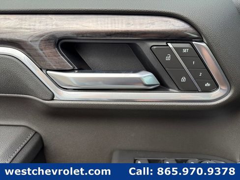 New 2026 Chevrolet Silverado 1500 LTZ w/ LTZ Premium Package AWD/4WD image 27