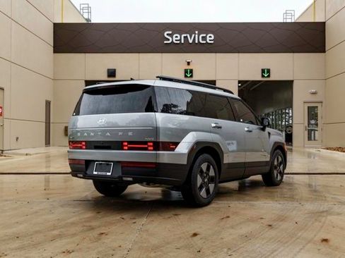 Used 2025 Hyundai Santa Fe SEL image 7