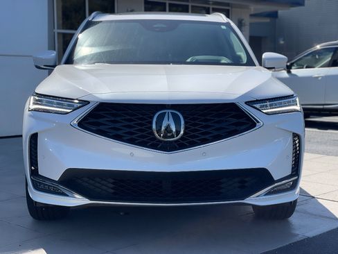 Used 2026 Acura MDX SH-AWD w/ Advance Package image 2