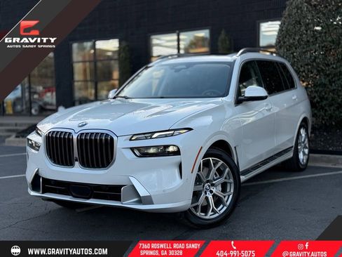 Used 2023 BMW X7 xDrive40i image 1