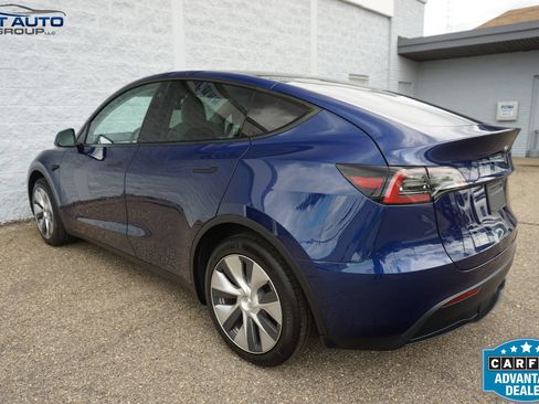 Used 2023 Tesla Model Y Long Range AWD/4WD image 8