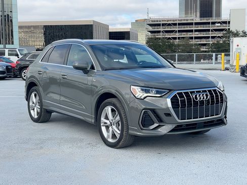Certified 2023 Audi Q3 2.0T Premium image 7