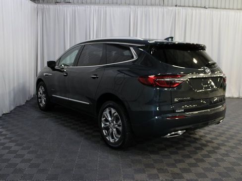 Used 2020 Buick Enclave Avenir w/ Avenir Technology Package image 4