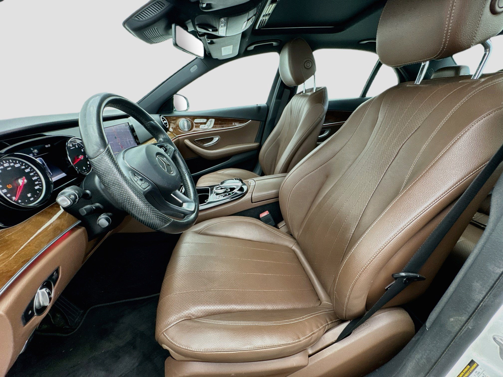 Used 2017 Mercedes-Benz E 300 image 13