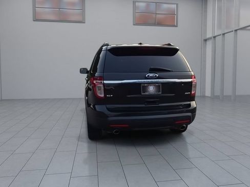Used 2014 Ford Explorer XLT AWD/4WD image 7