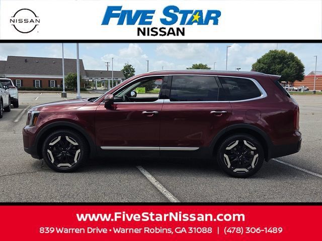 Used 2023 Kia Telluride S w/ S Sunroof Package AWD/4WD image 4