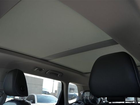 New 2026 Volkswagen Taos SEL image 12