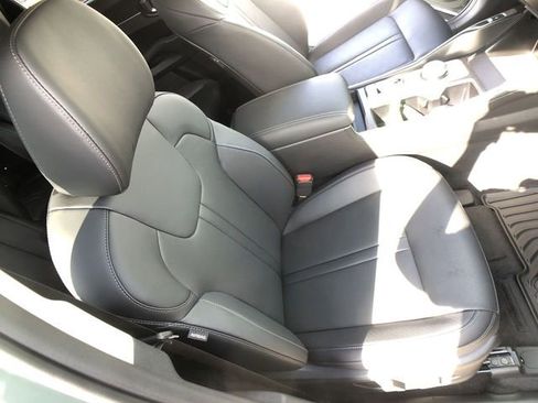 New 2025 Kia Sorento EX image 25