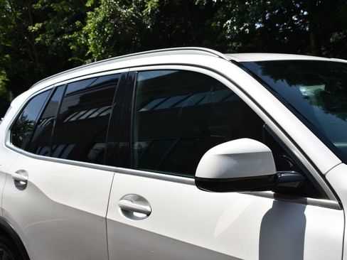 Used 2019 BMW X5 xDrive40i w/ Convenience Package image 14