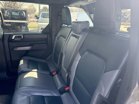 Used 2023 Ford Bronco Outer Banks image 21