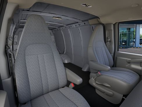 New 2026 GMC Savana 2500 w/ Driver Convenience Package RWD image 16