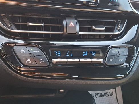 Used 2018 Toyota C-HR XLE image 14