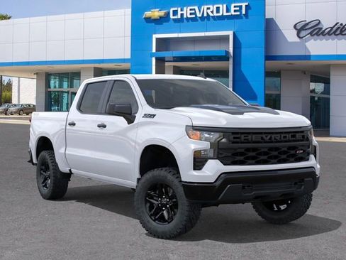 New 2026 Chevrolet Silverado 1500 Custom Trail Boss w/ Dark Appearance Package AWD/4WD image 2