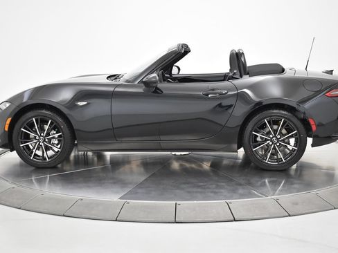 New 2026 MAZDA MX-5 Miata Grand Touring w/ Weather Package RWD image 17