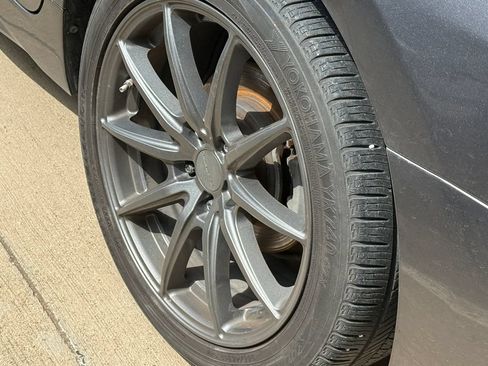 Used 2019 Toyota Camry XSE FWD image 8