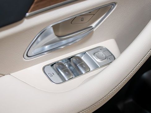 Certified 2026 Mercedes-Benz GLE 450 GLE 450 image 14