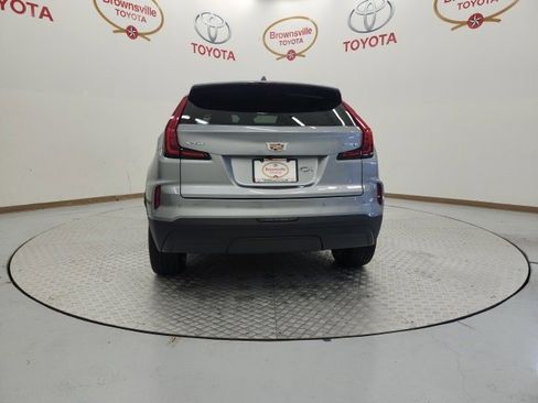 Used 2024 Cadillac XT4 Luxury w/ Cold Weather Package image 7