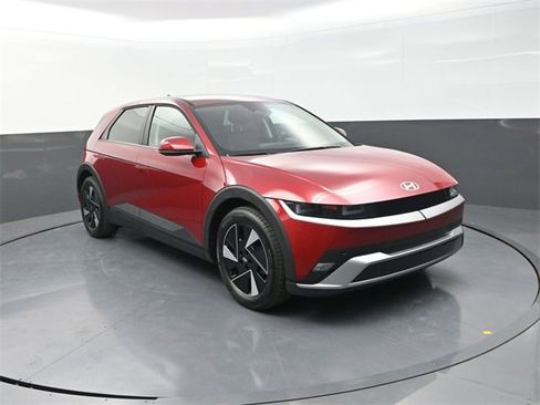 New 2026 Hyundai Ioniq 5 SEL image 2