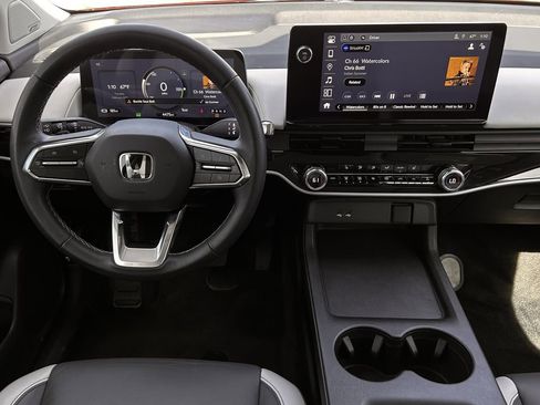 Used 2025 Honda Prologue Touring image 13