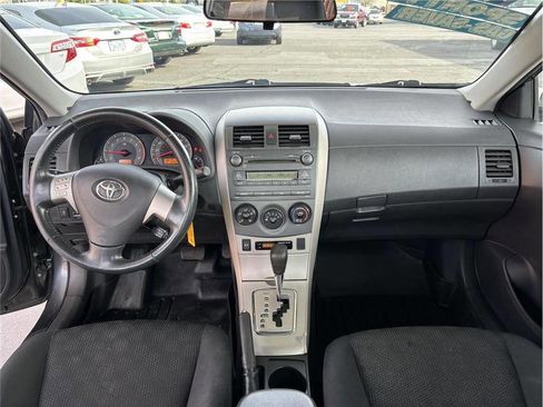 Used 2010 Toyota Corolla S image 10