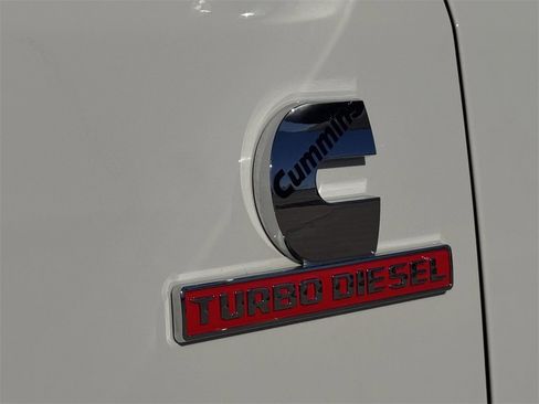 Used 2023 RAM 2500 Limited image 13